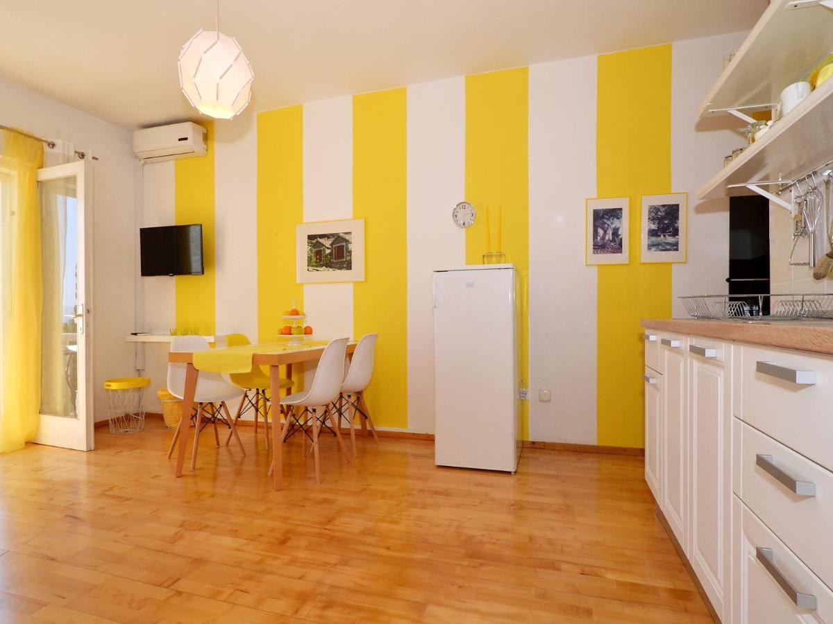 Apartments Newway Bol Dış mekan fotoğraf